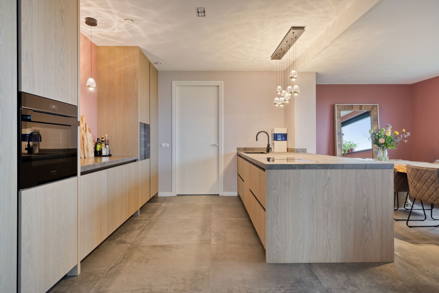 Foto 19 van Langeweg 153-B