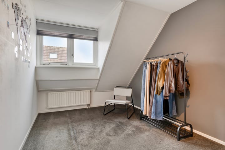 Photo 44 of Botter 15