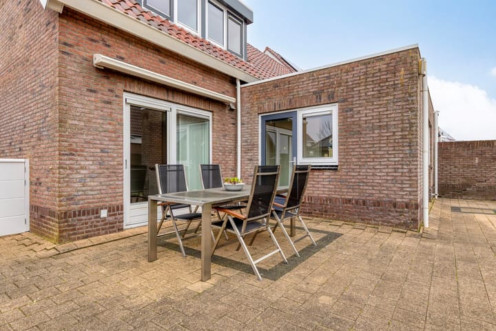 Photo 53 of Botter 15