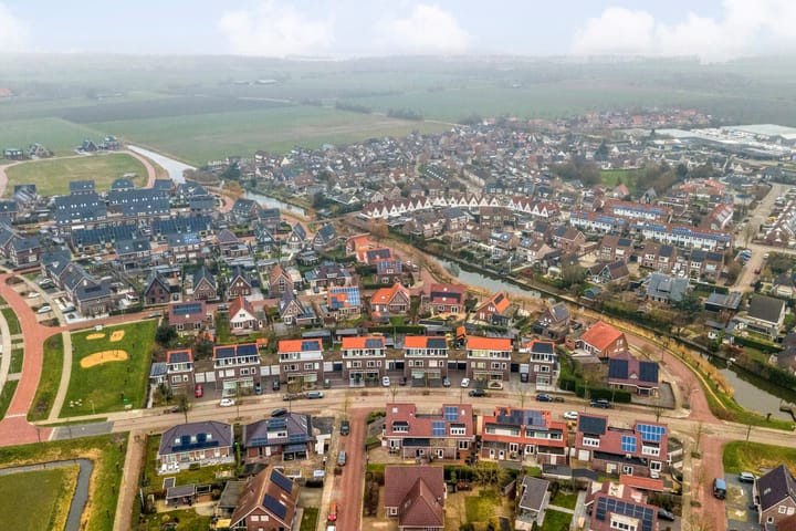 Photo 64 of Botter 15