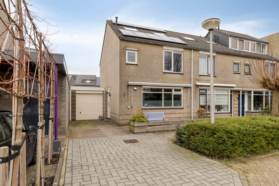 Photo 1 of Grundel 61