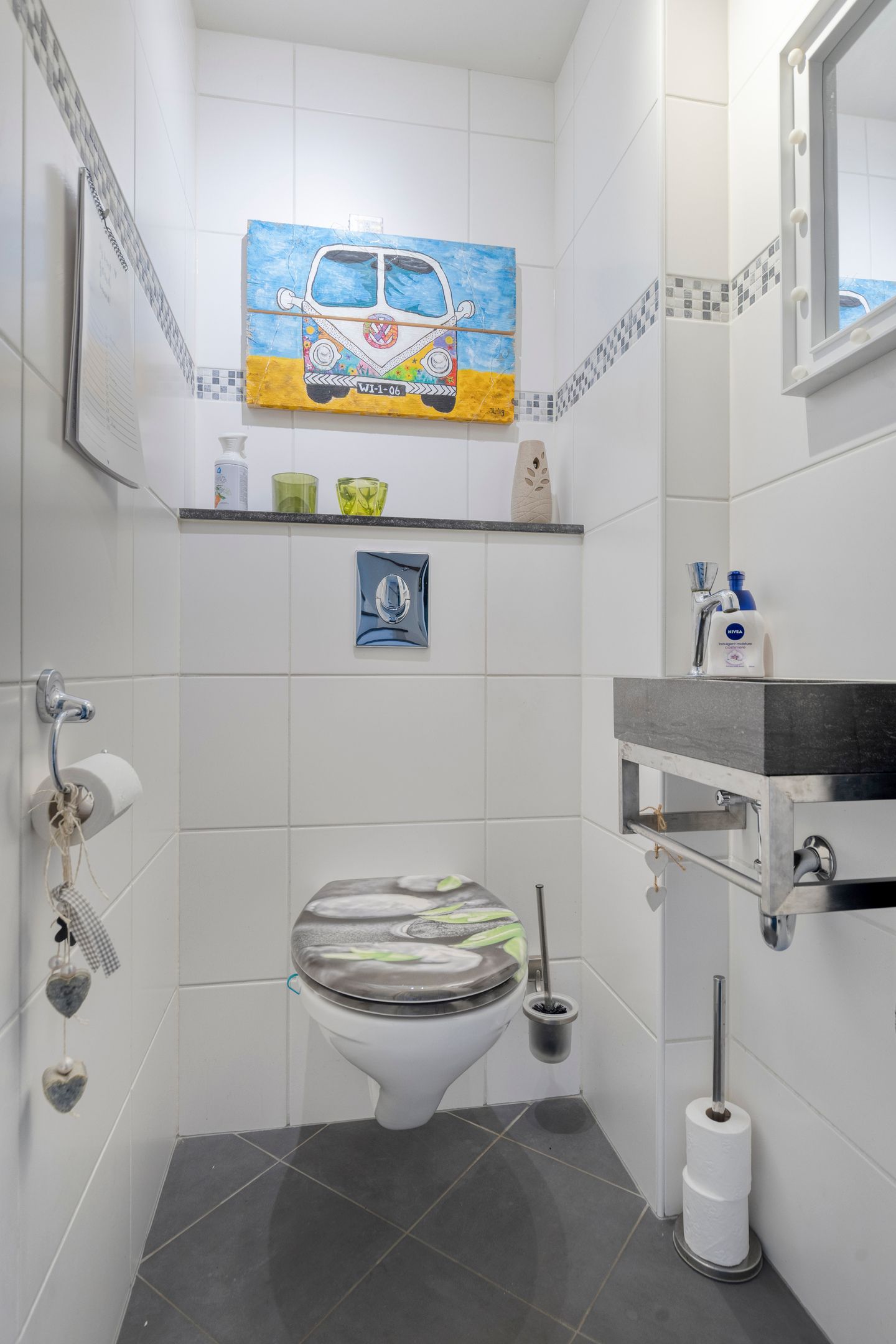 Photo 9 of Grundel 61