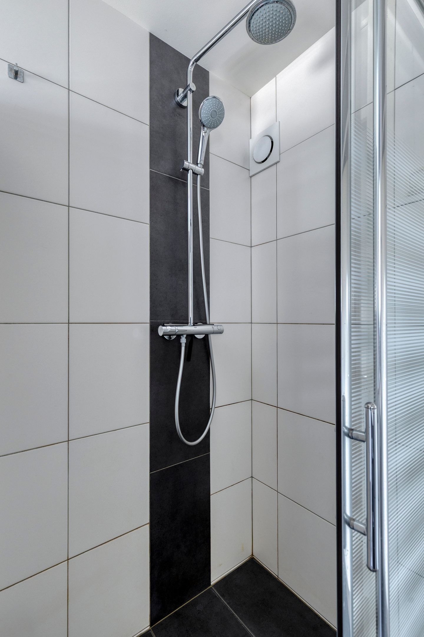 Photo 14 of Grundel 61