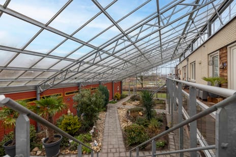 Nije Hoarnstleane 8 tertiary image