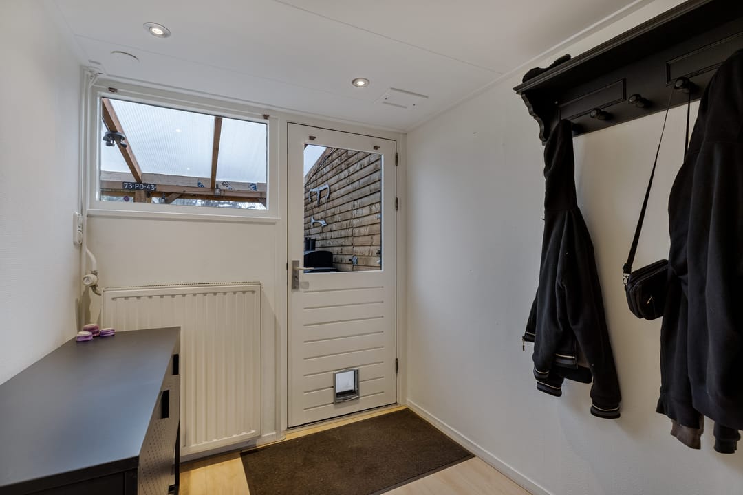 Photo 22 of Van Harenstraat 45