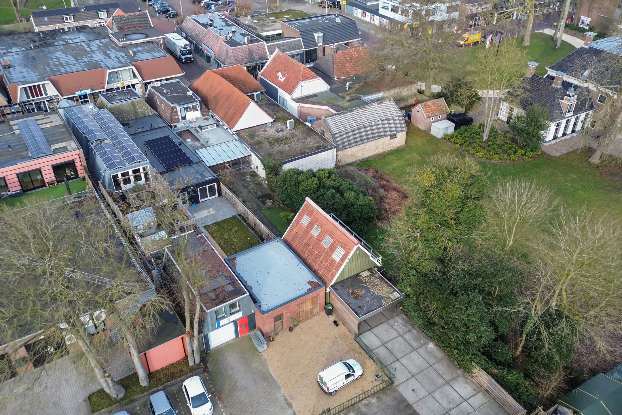 Photo 48 of Van Harenstraat 45