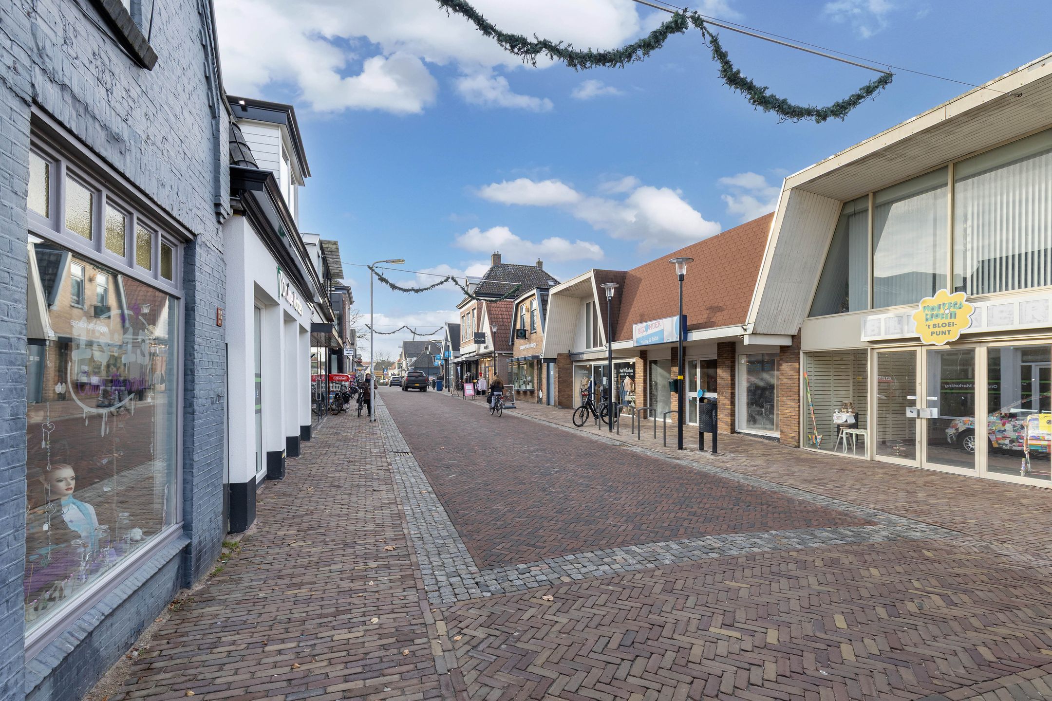 Photo 51 of Van Harenstraat 45