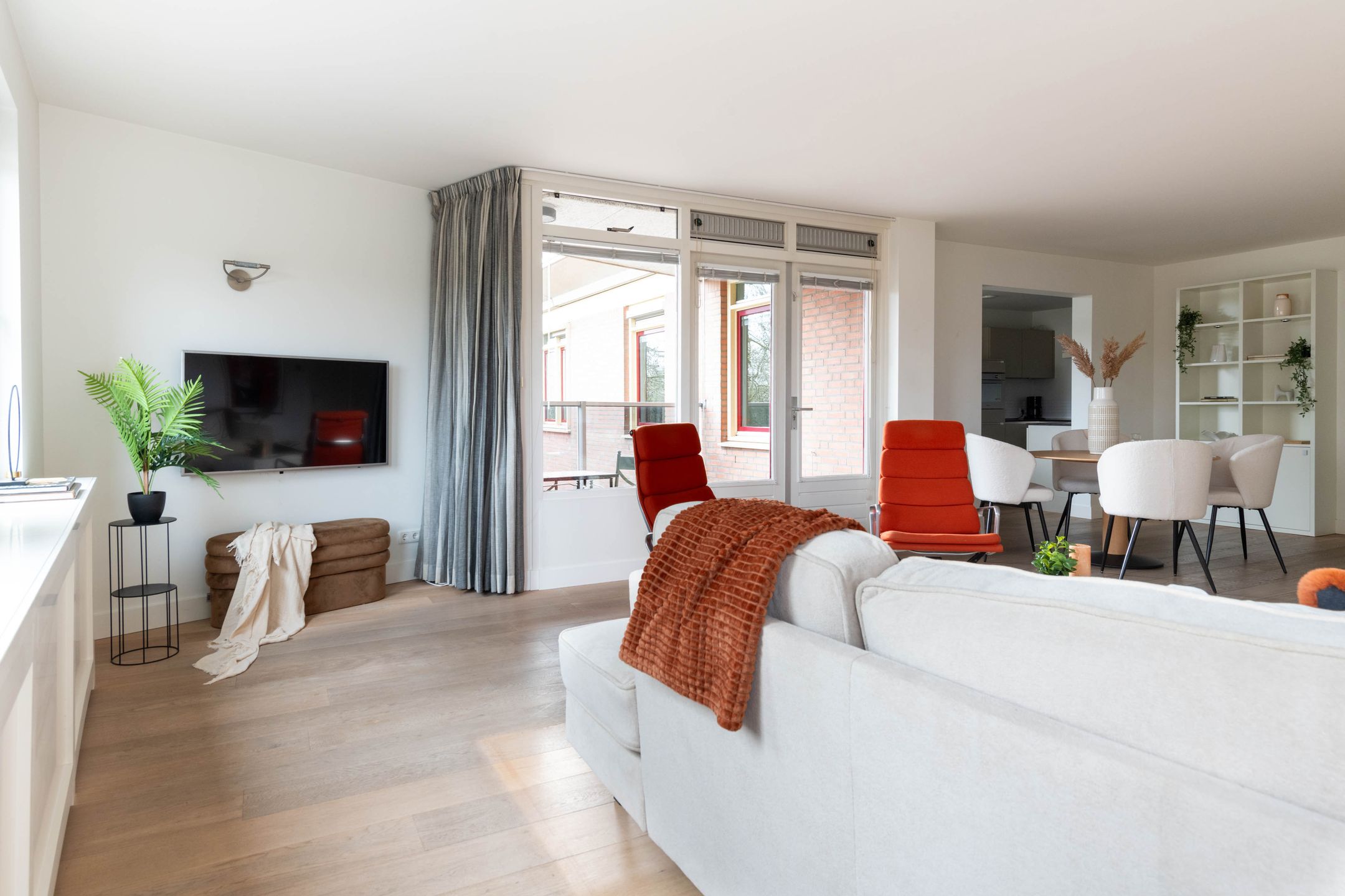 Foto 18 van Pettelaarseweg 247-A