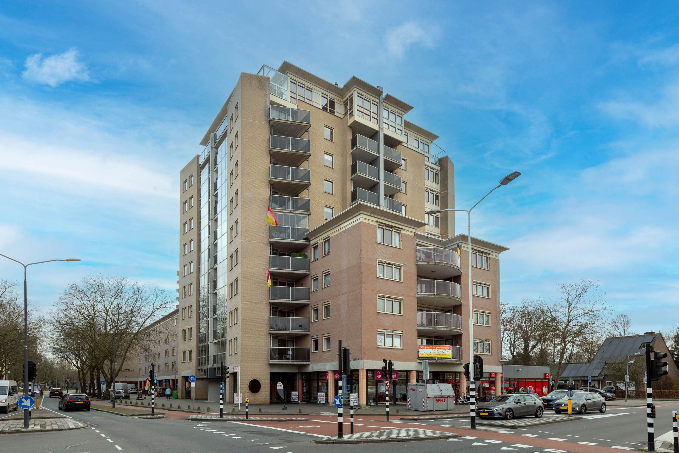 Foto 39 van Pettelaarseweg 247-A