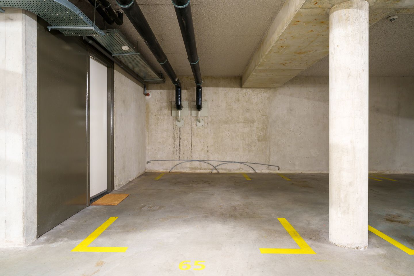 Photo 29 of Peter Martensstraat 121