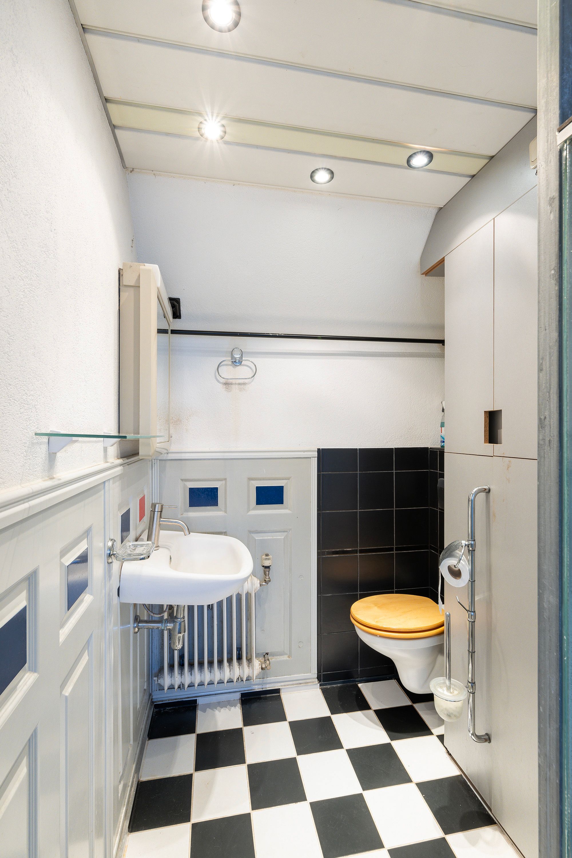 Foto 24 van Hagastraat 10