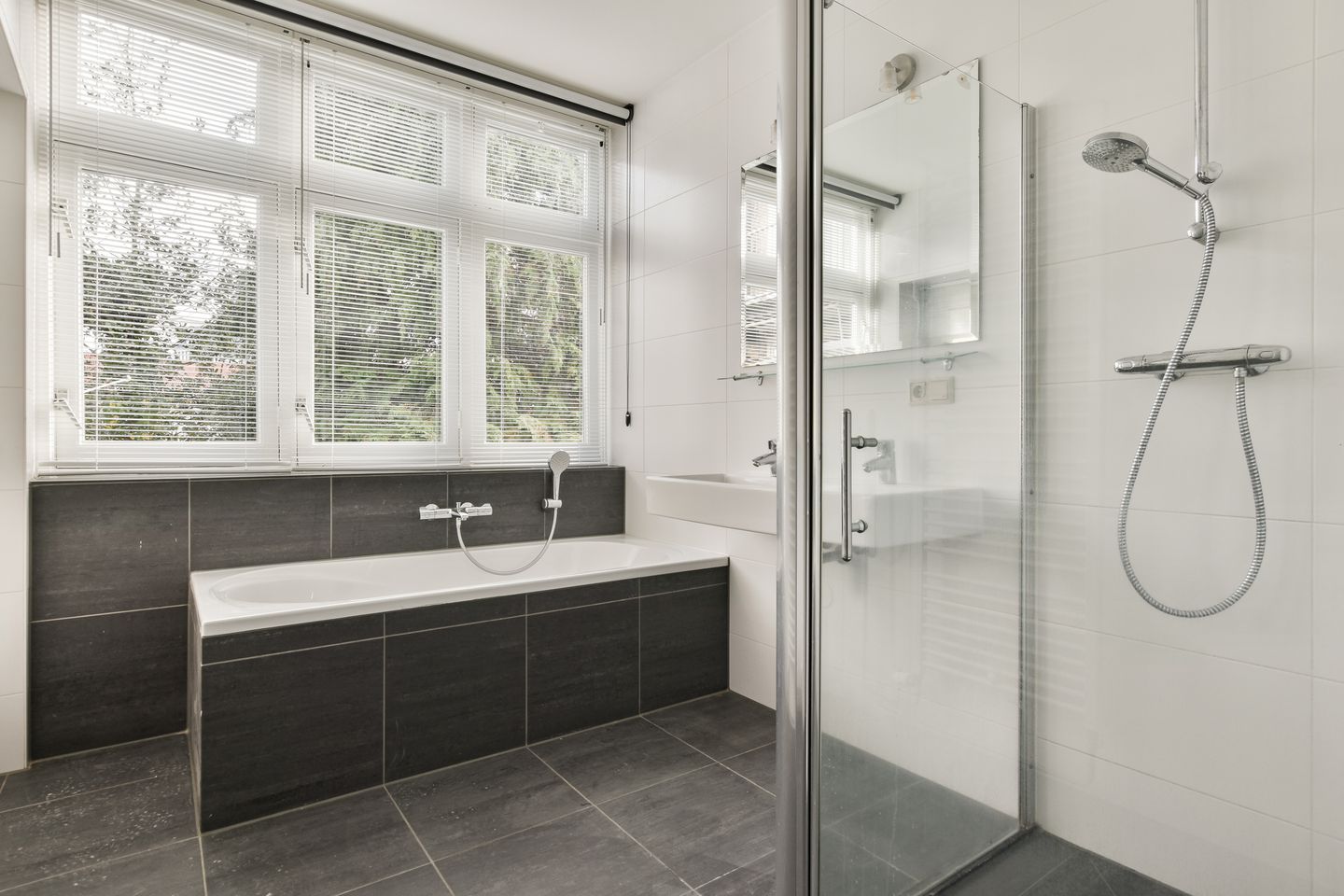 Foto 14 van Beethovenstraat 3-A2