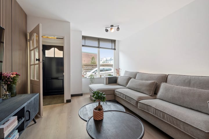 Foto 9 van Ooststraat 9