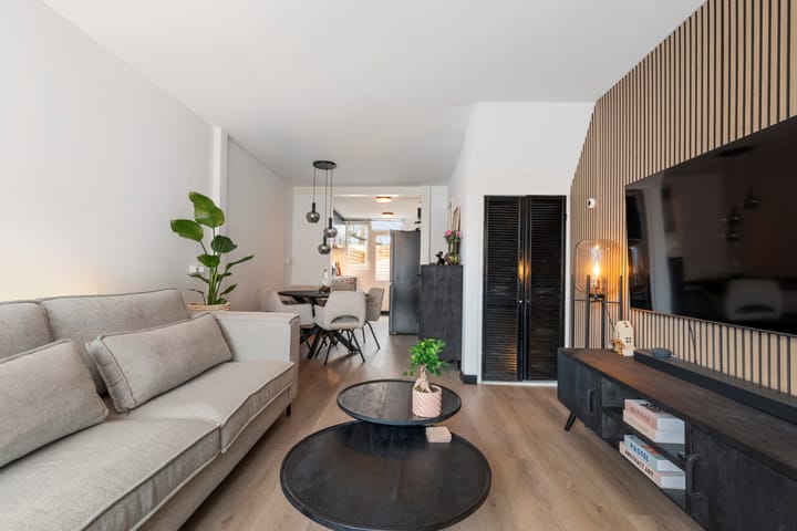 Foto 11 van Ooststraat 9