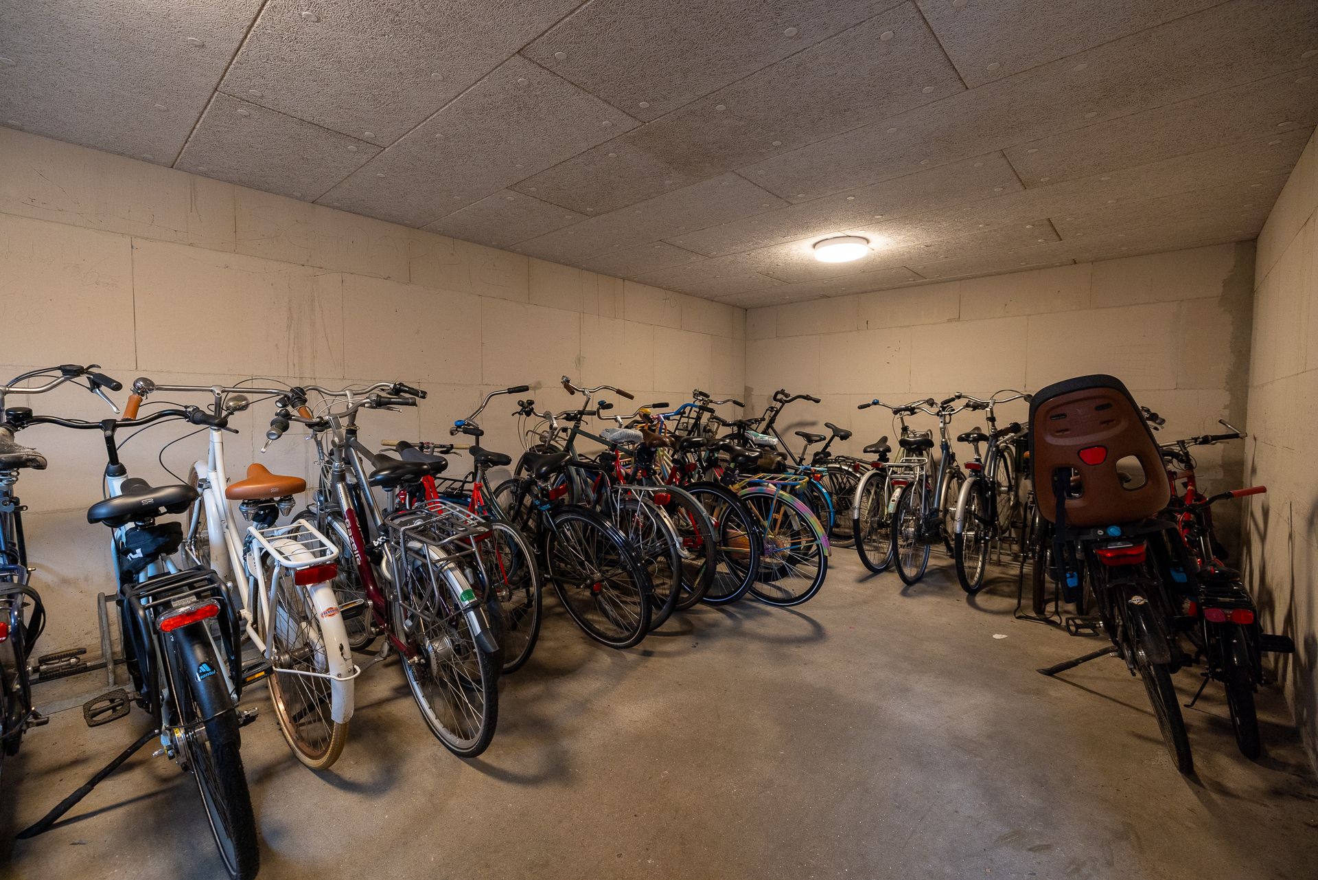 Foto 39 van Oostzeedijk 66-A