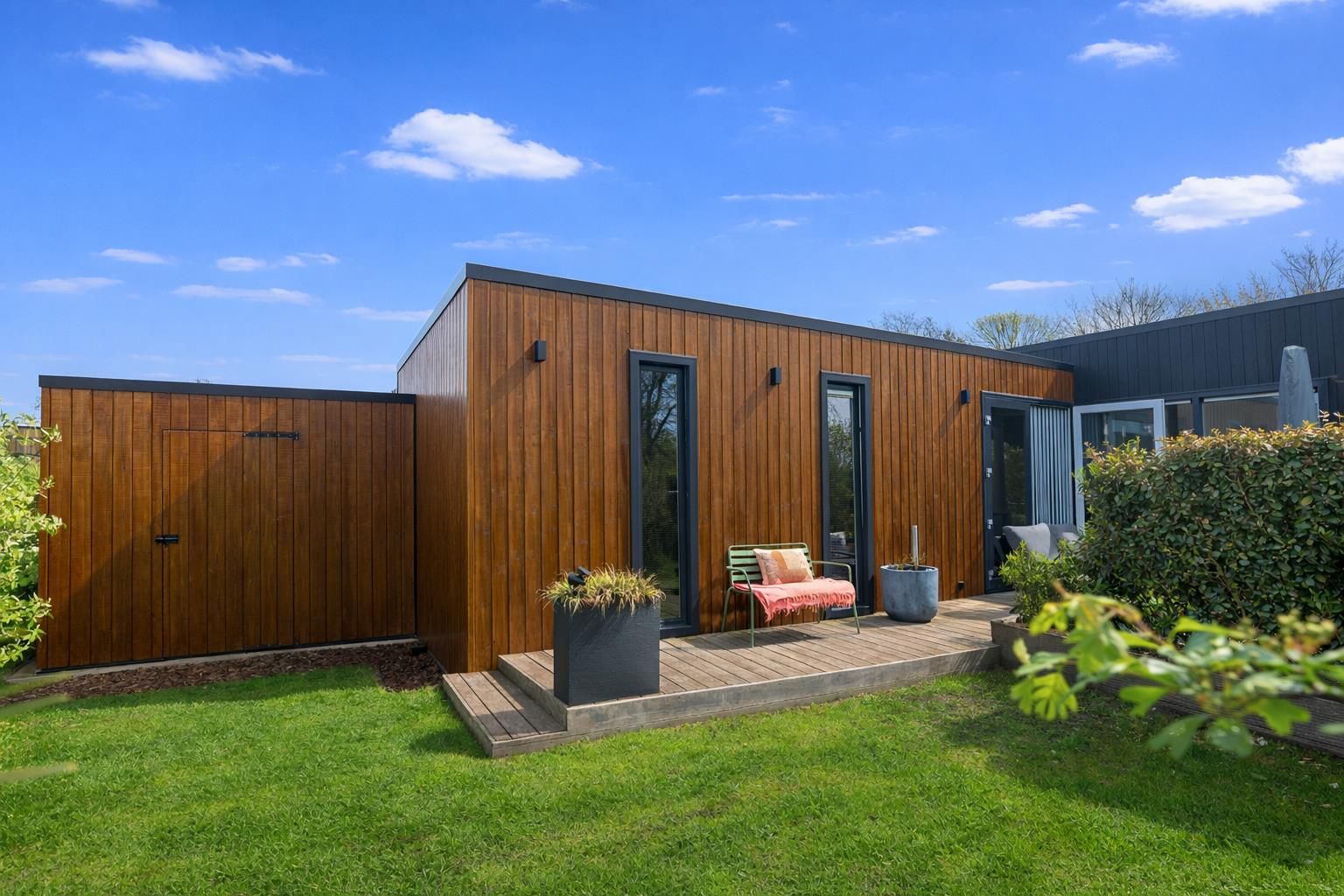 2-bedroom freehold villa in Ouddorp — photo 2 of 5