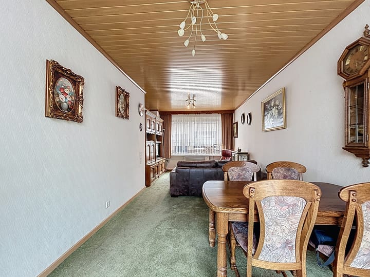 Photo 5 of Burgemeester I. van Houtestraat 27