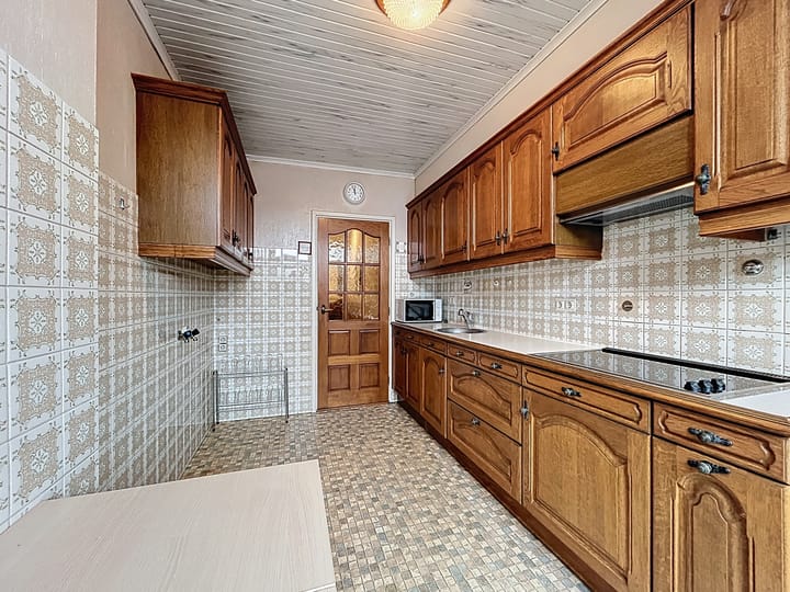 Photo 7 of Burgemeester I. van Houtestraat 27