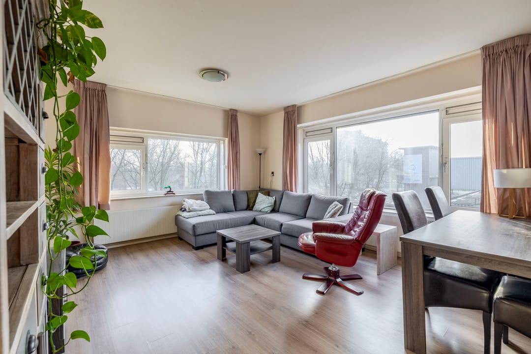 Photo 8 of Spaansgroenstraat 14