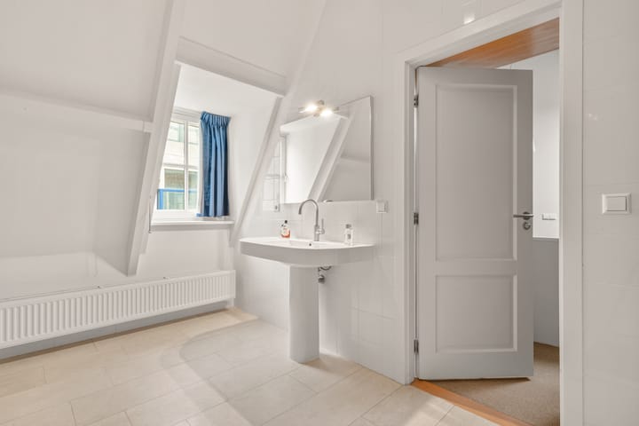 Photo 25 of Kerkstraat 4