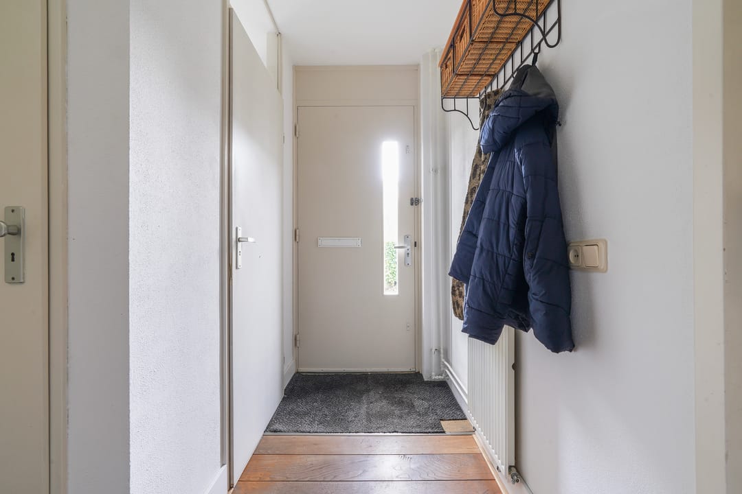 Photo 8 of Jan Linthorststraat 35