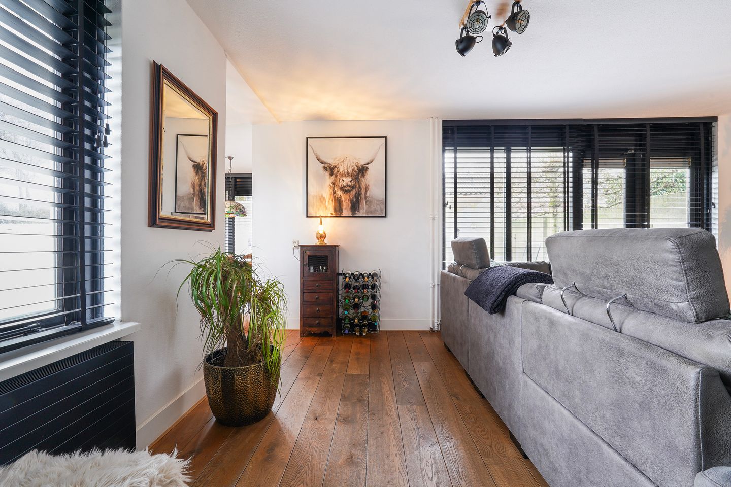 Photo 10 of Jan Linthorststraat 35