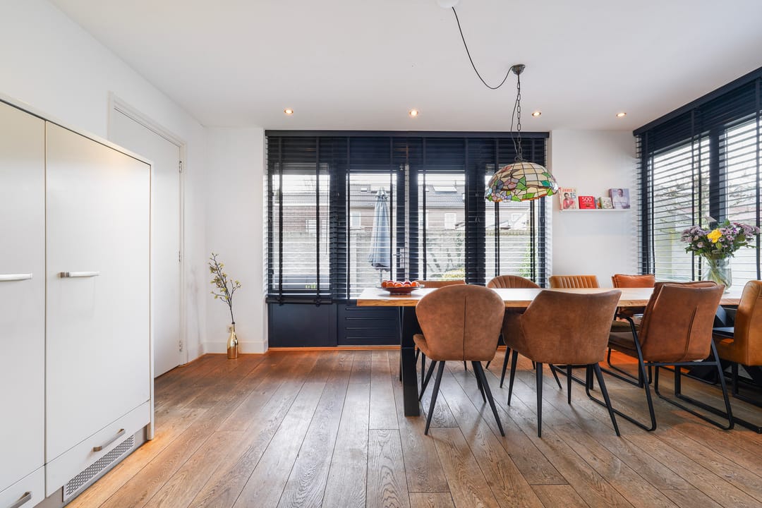 Photo 17 of Jan Linthorststraat 35