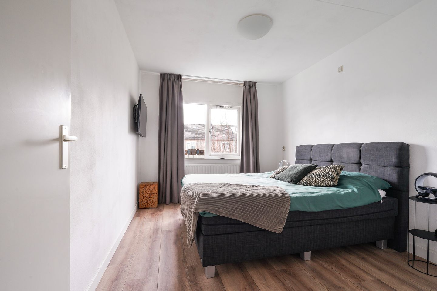 Photo 29 of Jan Linthorststraat 35