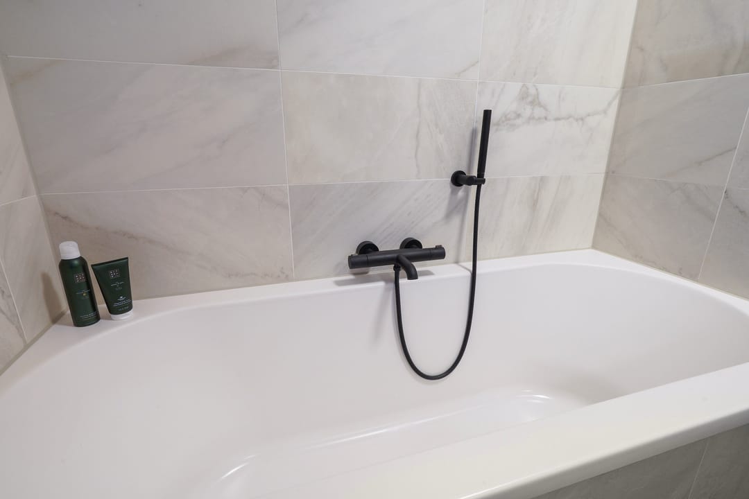 Photo 32 of Jan Linthorststraat 35