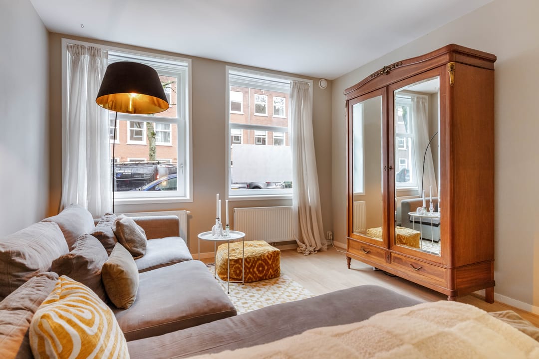 Photo 2 of Orteliusstraat 57-H