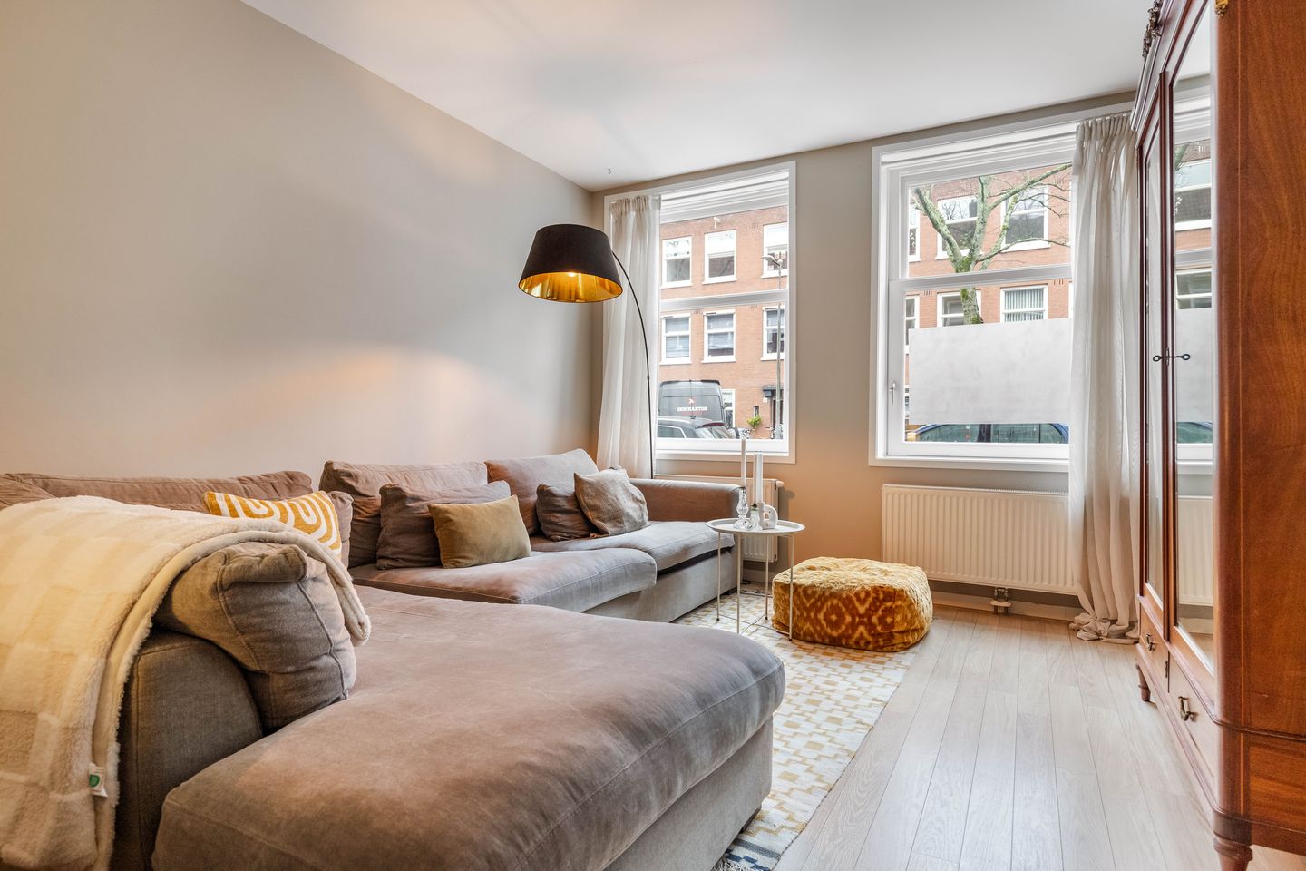 Photo 4 of Orteliusstraat 57-H