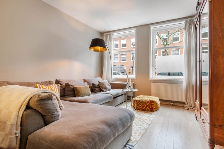 Photo 4 of Orteliusstraat 57-H