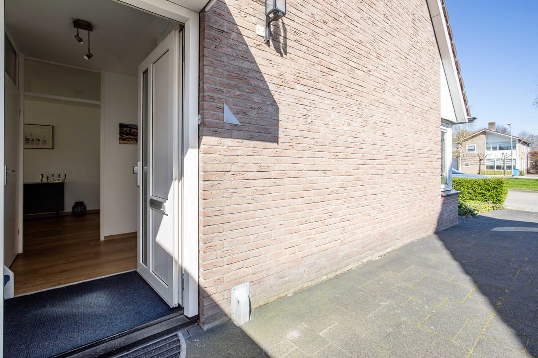 Photo 7 of Hortensialaan 54