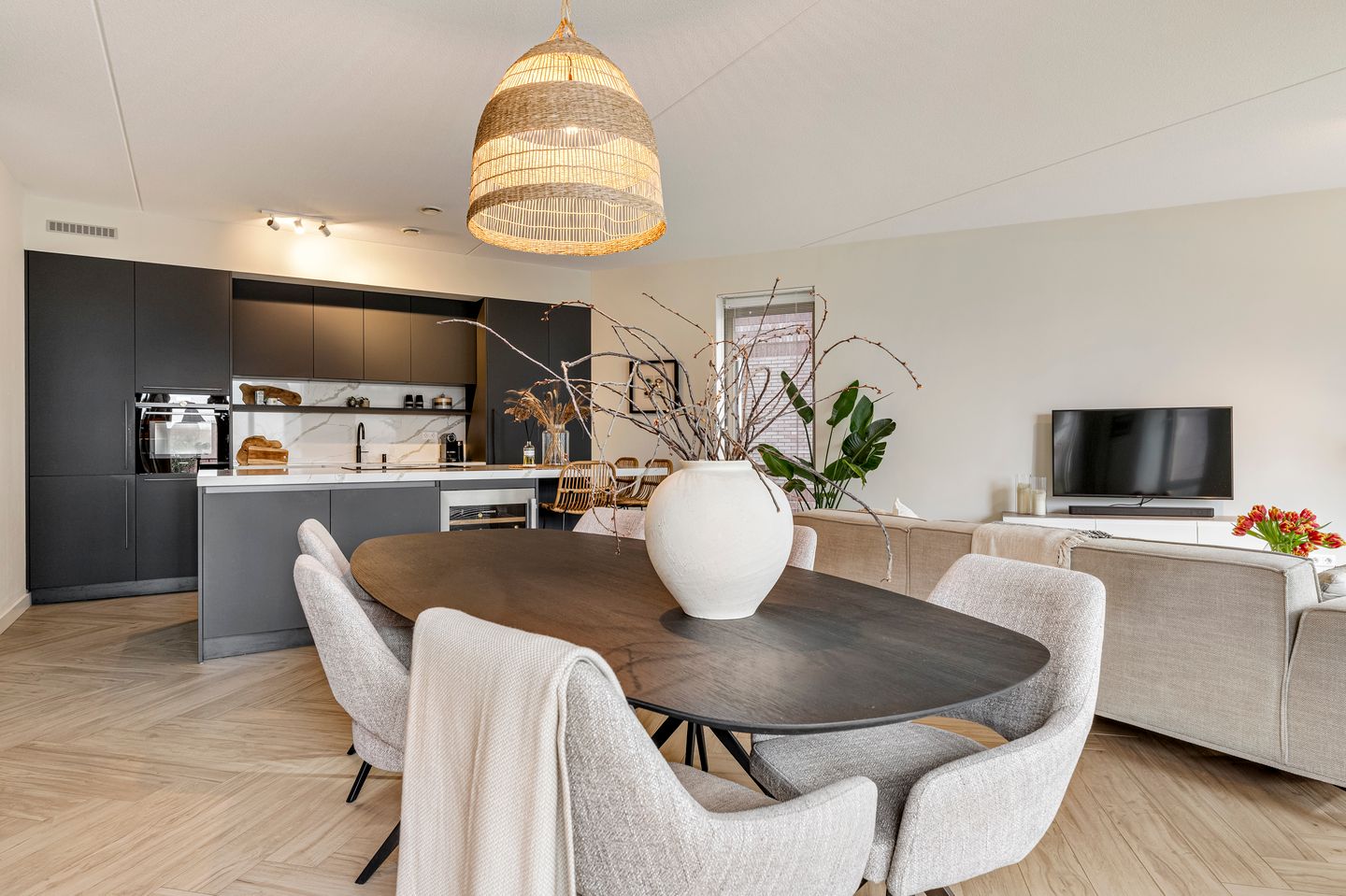 Foto 4 van Kanseliersplein 166