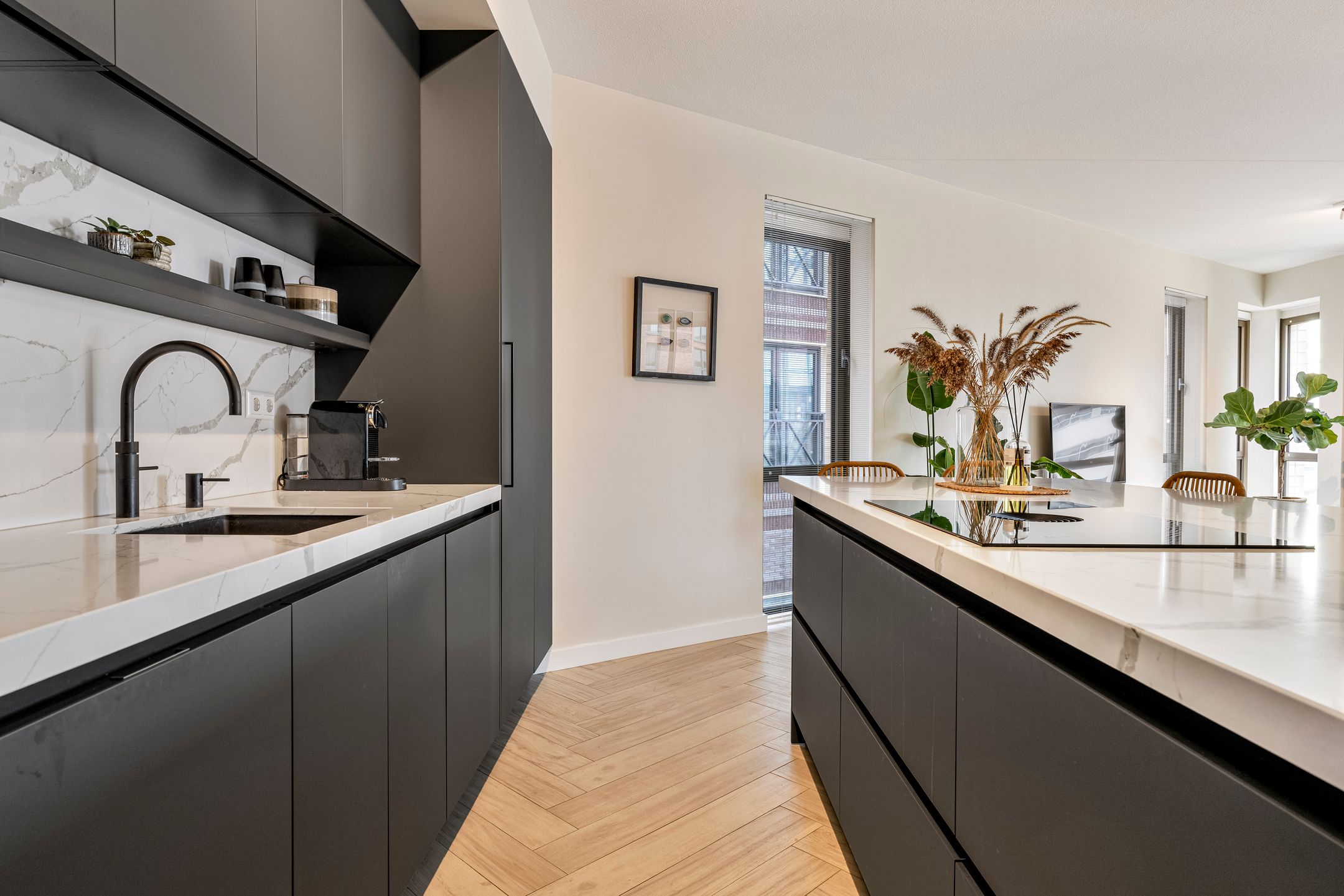 Foto 12 van Kanseliersplein 166