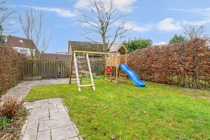 Photo 2 of Regenwulplaan 45