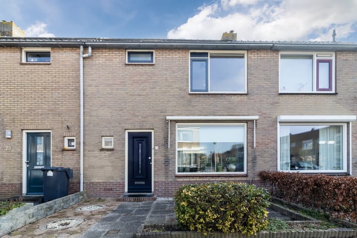 Foto 4 van Esdoornstraat 18