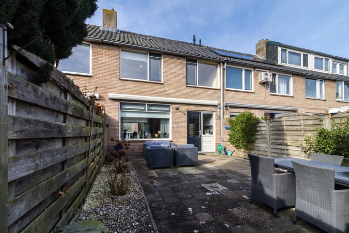 Foto 24 van Esdoornstraat 18