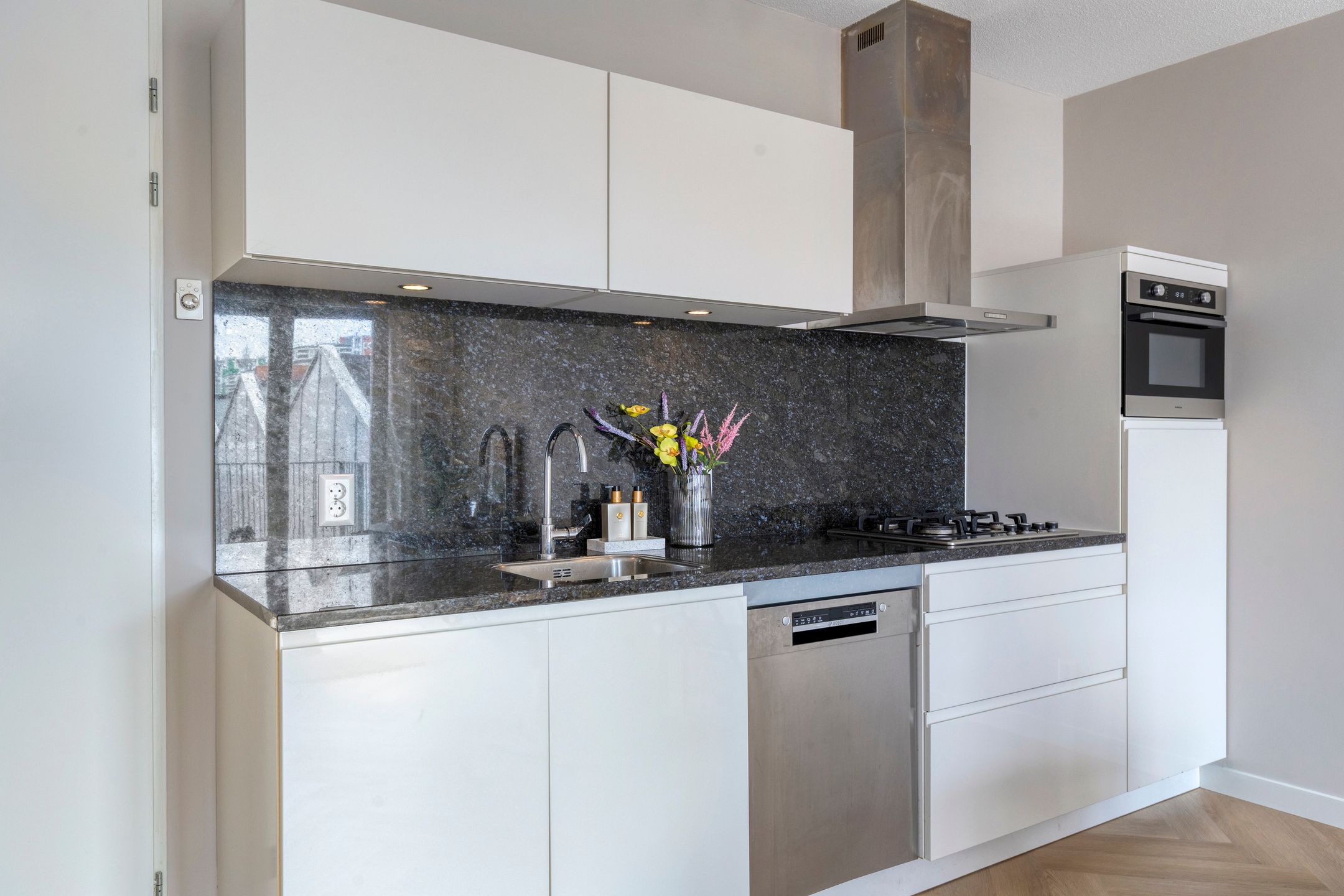 Foto 6 van Vinkenstraat 42-C