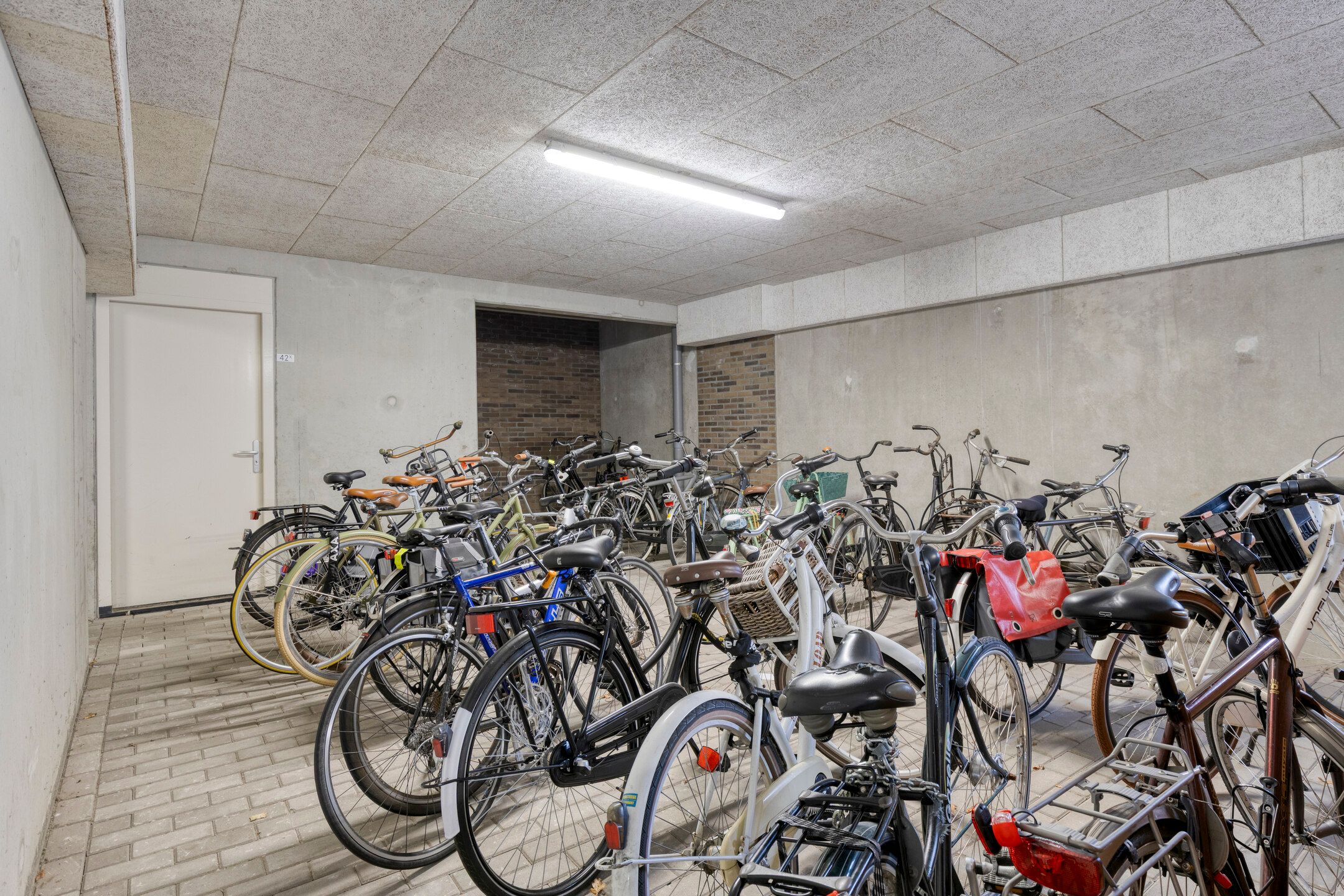 Foto 21 van Vinkenstraat 42-C