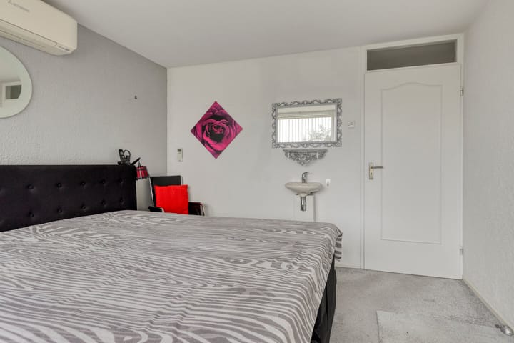 Foto 20 van Boterbloem 8