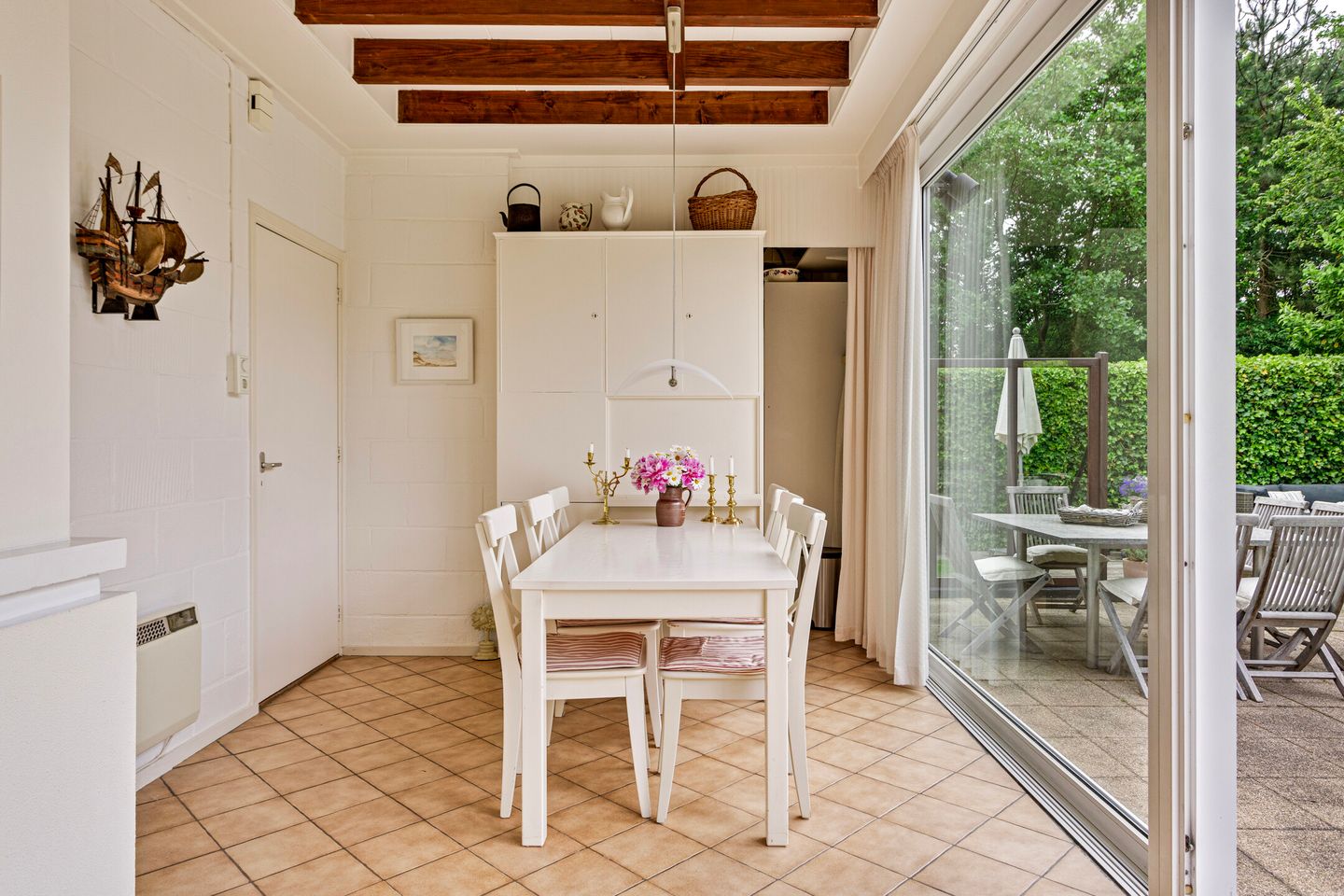 Foto 10 van Leeuwerikenlaan 16