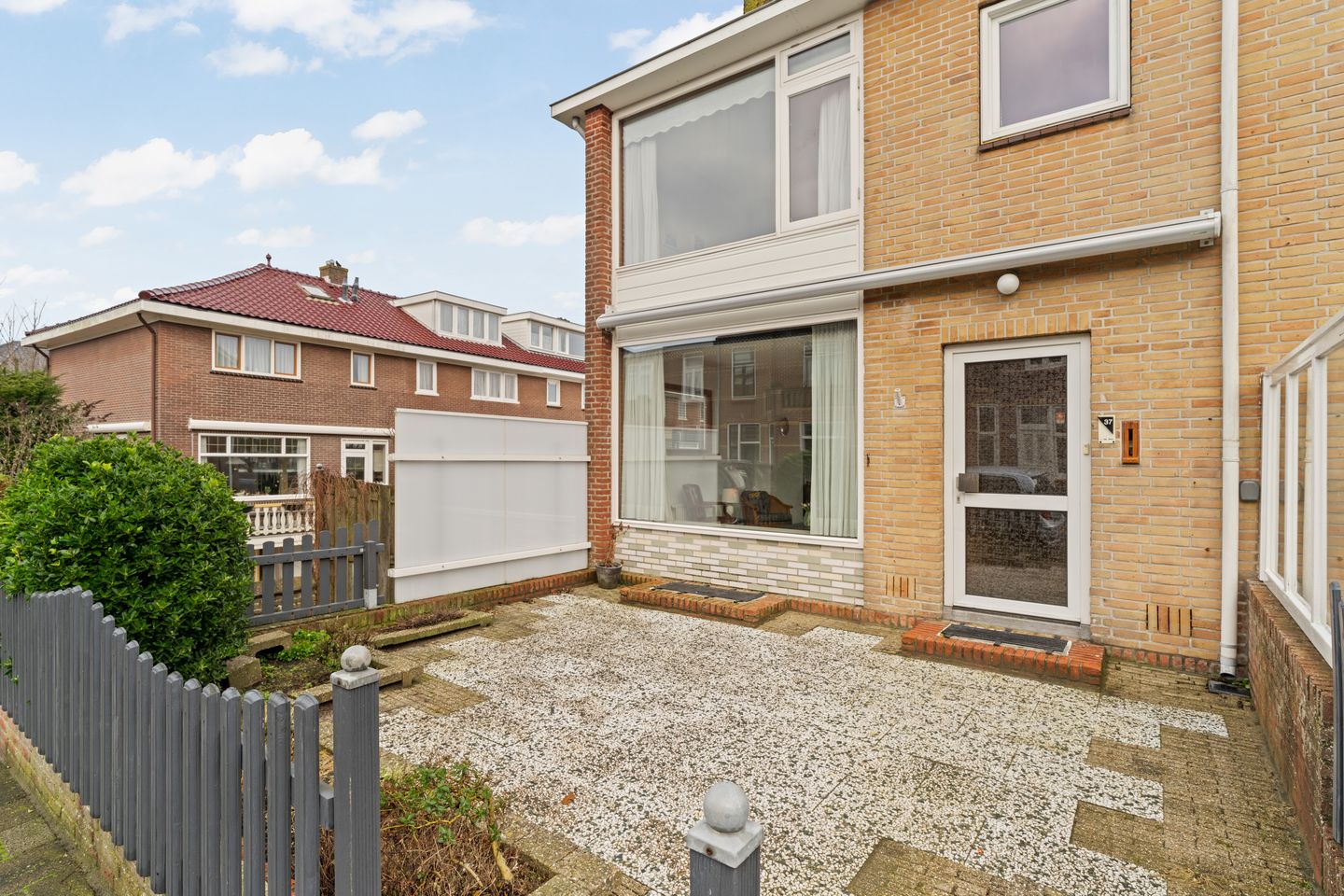 Foto 4 van de Ruyterstraat 37