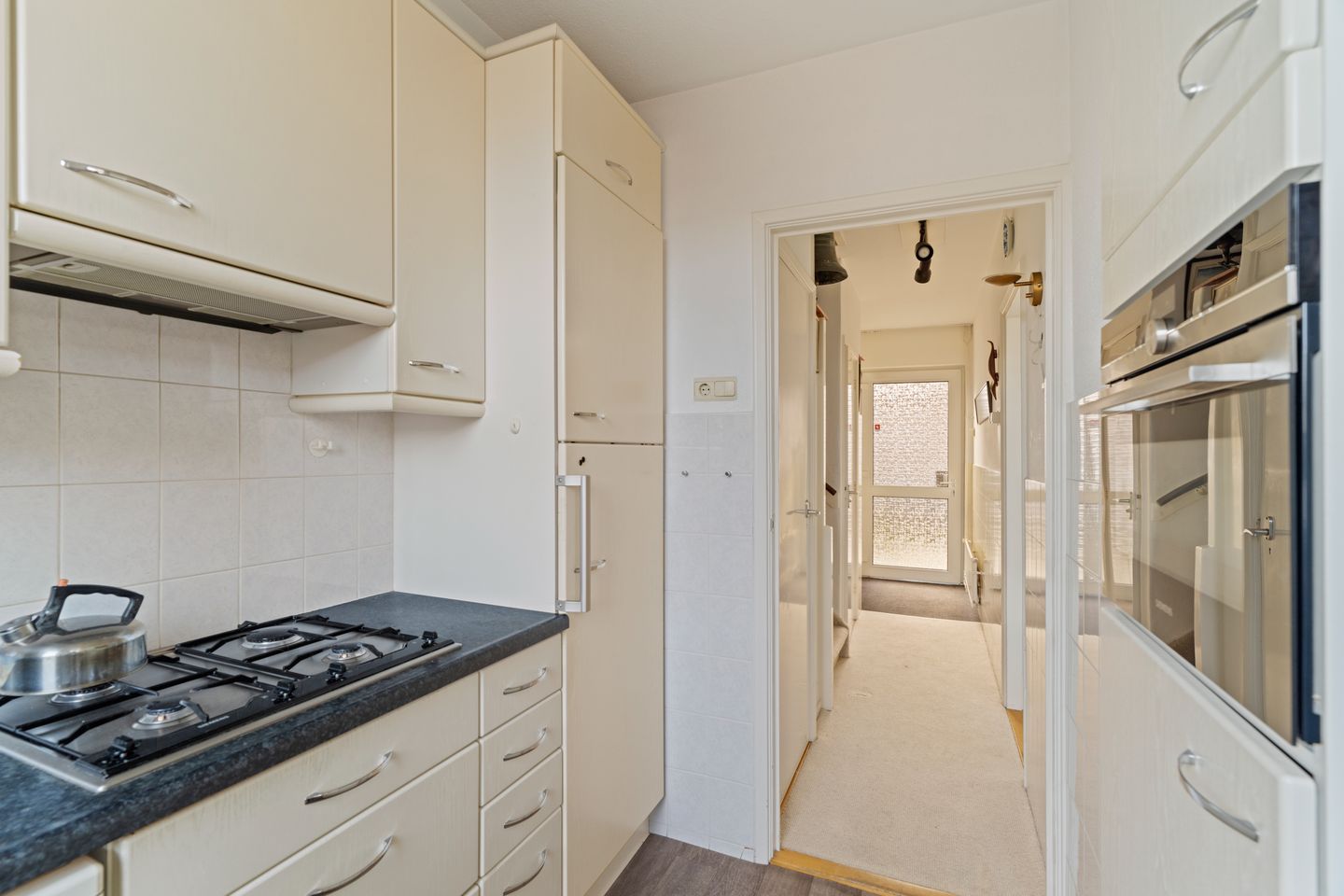 Foto 10 van de Ruyterstraat 37