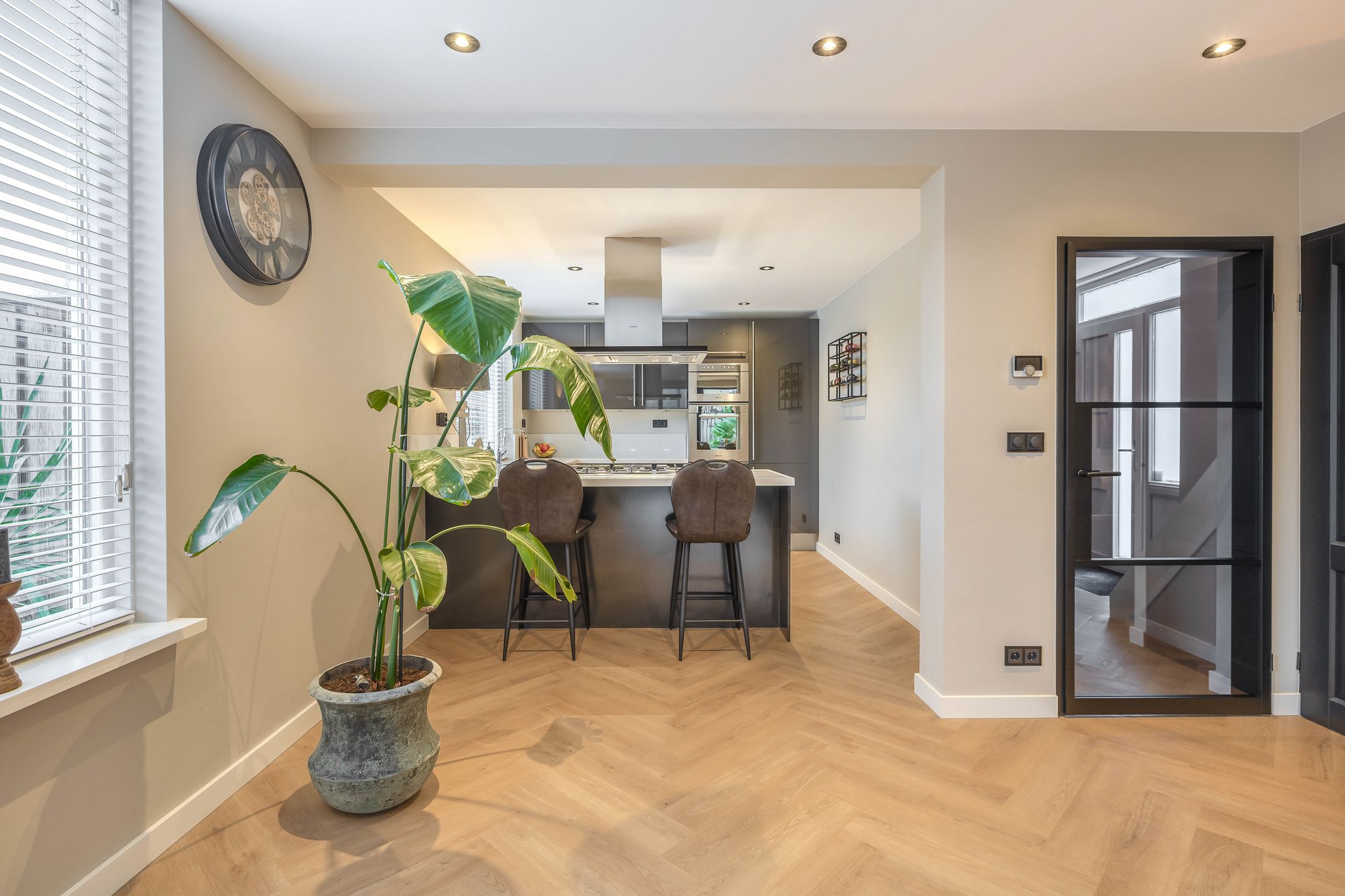 Foto 6 van Bernhardplaats 16