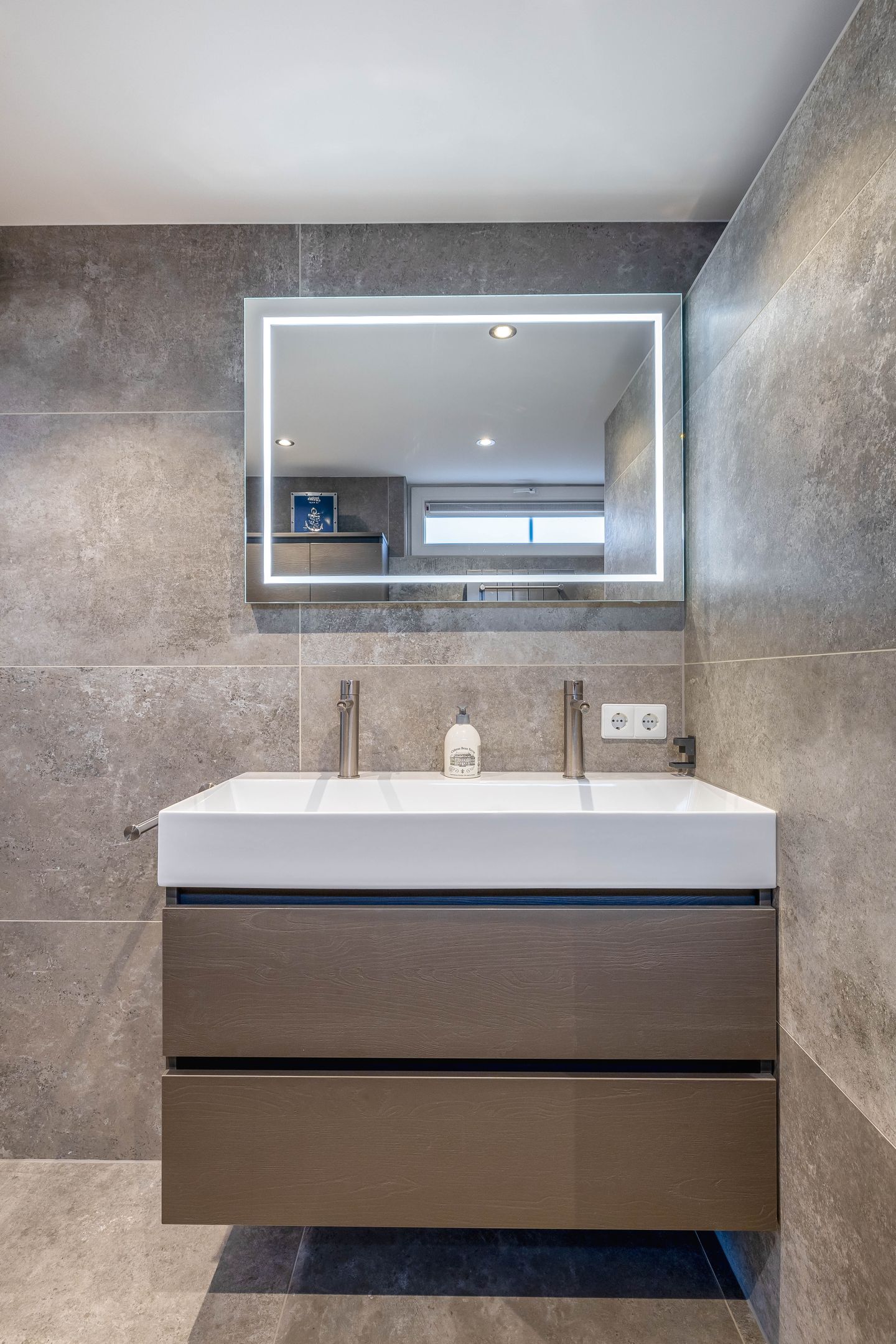 Foto 20 van Bernhardplaats 16