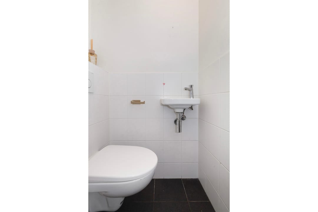 Foto 11 van Katendrechtse Lagedijk 143-A