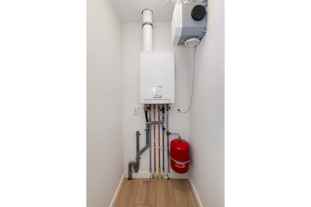 Foto 26 van Katendrechtse Lagedijk 143-A