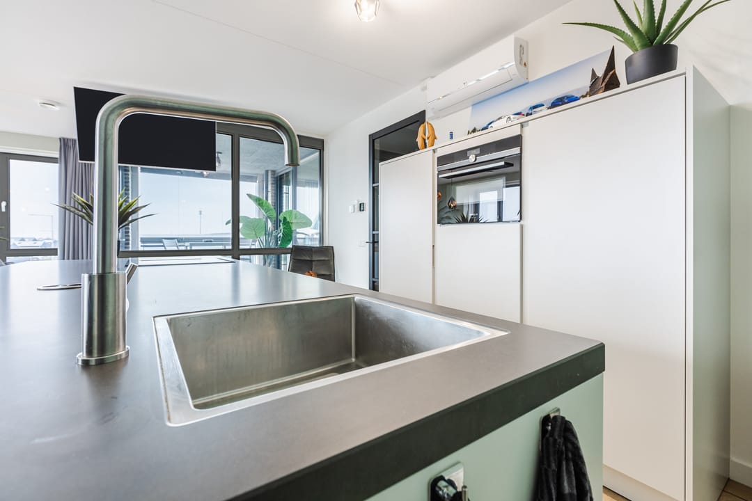 Photo 22 of Colognekaai 4