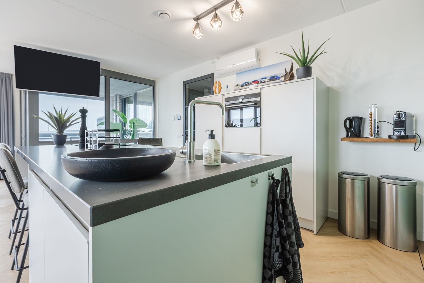 Photo 20 of Colognekaai 4